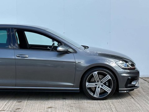 Volkswagen Golf 2.0 Golf R TSi 4Motion Semi-Auto 4WD 5dr 9