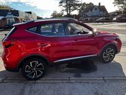 MG ZS EXCLUSIVE T-GDI 7