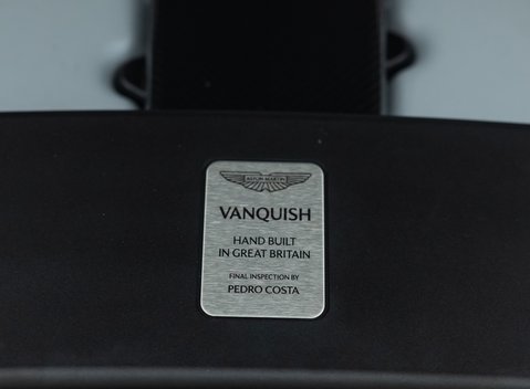 Aston Martin Vanquish V12 49