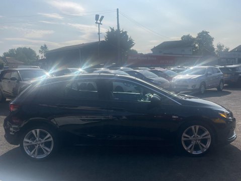 Vauxhall Astra 1.4i Turbo SRi VX Line Nav Euro 6 5dr 15