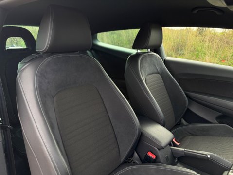 Volkswagen Scirocco 2.0 TSI GT DSG Euro 6 (s/s) 3dr 10
