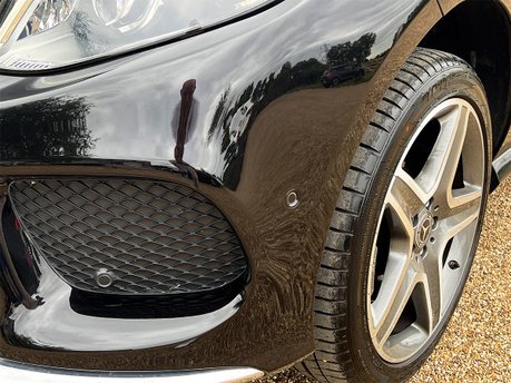 Mercedes-Benz GLE GLE 250 D 4MATIC AMG LINE 18