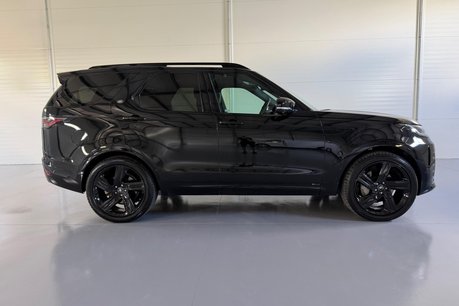 Land Rover Discovery 3.0 D300 MHEV R-Dynamic SE Auto 4WD Euro 6 (s/s) 5dr 26