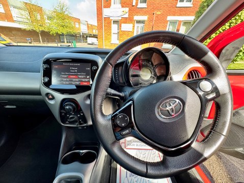 Toyota Aygo VVT-I X-PLAY TSS 11