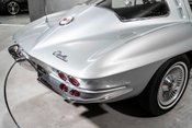 Chevrolet Corvette Stingray SPLIT WINDOW MANUAL FUELIE. FULL RESTO. MATCHING NUMBERS. IMMACULATE. 32