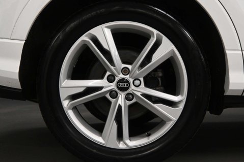 Audi Q3 1.5 Q3 S Line 35 TFSI MHEV Semi-Auto 5dr 17