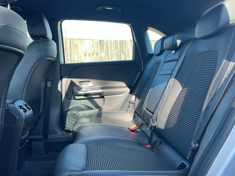 Mercedes-Benz B Class B 200 D SPORT EXECUTIVE 9