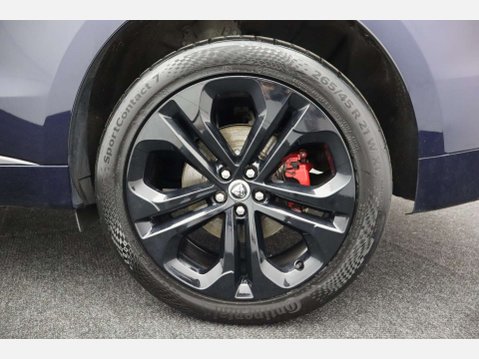 Jaguar F-Pace 2.0 F-Pace R-Dynamic SE Black PHEV AWD Auto 4WD 5dr 68
