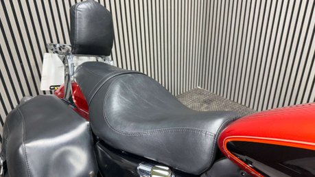 Harley-Davidson Sportster 1200 XL1200C 2011 ONLY 7K NEW MOT CUSTOM CRUISER BIKE 43