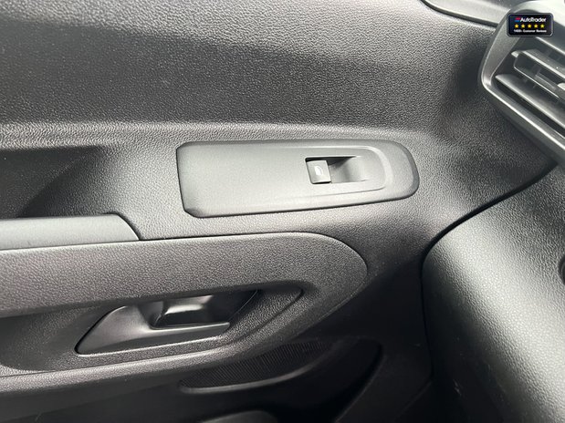 Citroen Berlingo SWB L1H1 1000 Enterprise M Puretech Air Con Sensors EURO 6 NO VAT 37