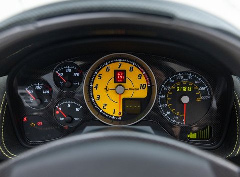 Ferrari F430 SCUDERIA SPIDER 16M 20