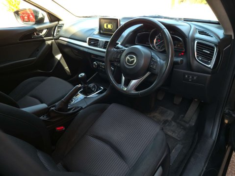 Mazda 3 2.0 Mazda3 Sport Nav 4dr 22