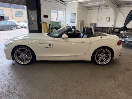 BMW Z4 2.0 20i M Sport Convertible 2dr Petrol Manual sDrive Euro 5 (s/s) (184 ps) 39