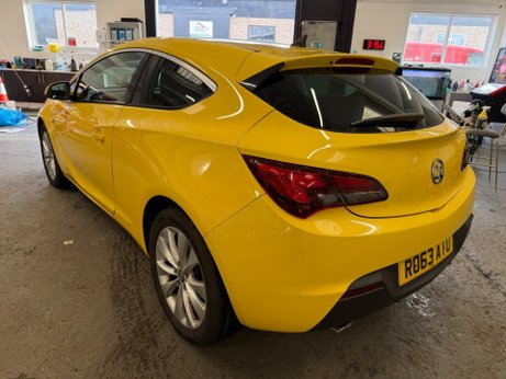 Vauxhall Astra GTC 1.6T 16V SRi Euro 5 3dr 3