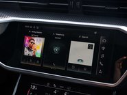 Audi RS6 Carbon Black Urban 15