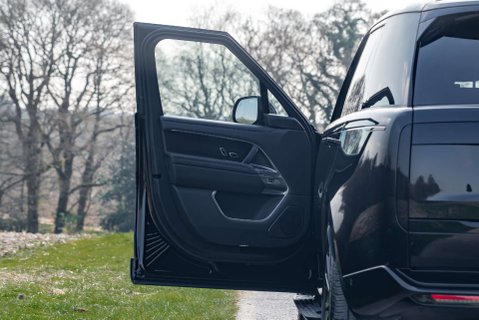 Land Rover Range Rover P530 First Edition 8