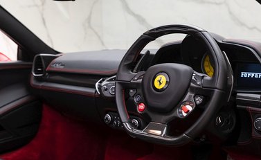 Ferrari 458 Spider 11