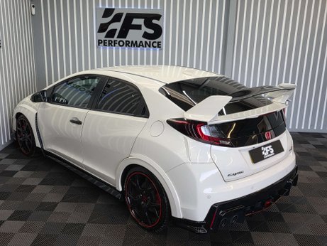 Honda Civic 2.0 i-VTEC Type R GT Hatchback 5dr Petrol Manual Euro 6 (s/s) (310 ps) 37