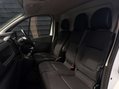 Vauxhall Vivaro 1.6 Vivaro 2900 Sportive CDTi 36
