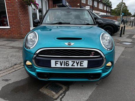 Mini Convertible 2.0 Cooper S Euro 6 (s/s) 2dr 9