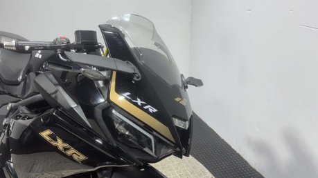 Lexmoto LXR 2021 10K MOT SERVICED FULL SIZE SPORTS BIKE 125CC RACE PIPE 28