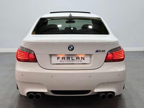 BMW M5 5.0 V10 Saloon 4dr Petrol SMG Euro 4 (507 ps) 22