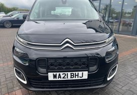 Citroen Berlingo BLUEHDI FEEL M WHEELCHAIR RAMP 8