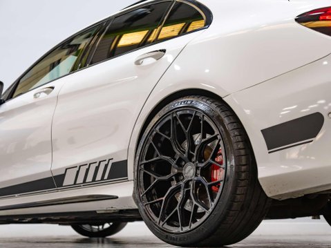 Mercedes-Benz C Class 4.0 C63 V8 BiTurbo AMG (Premium) Saloon 4dr Petrol SpdS MCT Euro 6 (s/s) (4 29