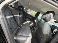 Citroen E-C4 SHINE PLUS 13