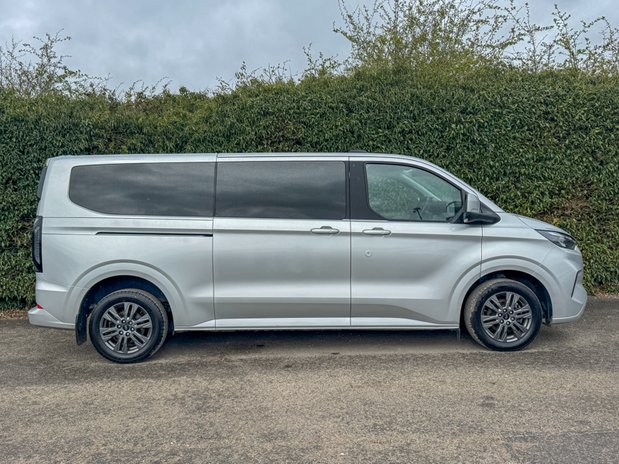 Ford Tourneo Custom Titanium Luxe | 9 Seat | Auto | L2 LWB | 320 | Euro 6 | £30,990 + vat 4