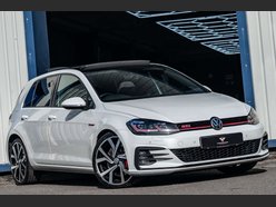 Volkswagen Golf 2.0 Golf GTi Performance TSi Semi-Auto 5dr 30