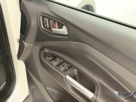 Ford Kuga 2.0 TDCi Titanium X Powershift AWD Euro 6 (s/s) 5dr 81