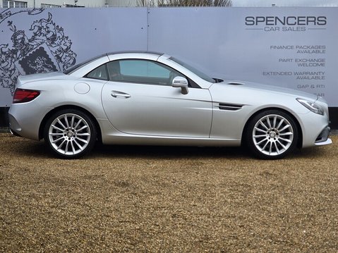 Mercedes-Benz SLC SLC 250 D AMG LINE 11