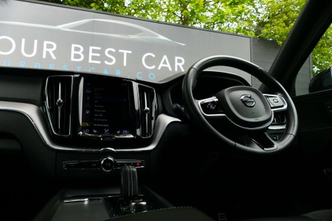 Volvo XC60 2.0 XC60 R-Design B5 MHEV AWD Auto 4WD 5dr 32