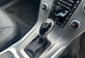 Volvo V70 2.0 D4 SE LUX AUTOMATIC ESTATE 19