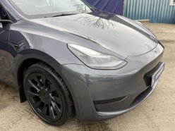 Tesla Model Y SUV 5dr Electric Auto RWD (346 ps) 13