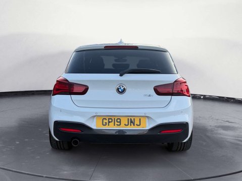 BMW 1 Series 1.5 118i M Sport Shadow Edition Auto 5dr 4