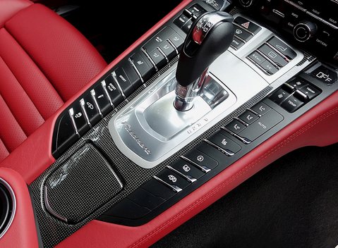 Porsche Panamera Turbo S 8
