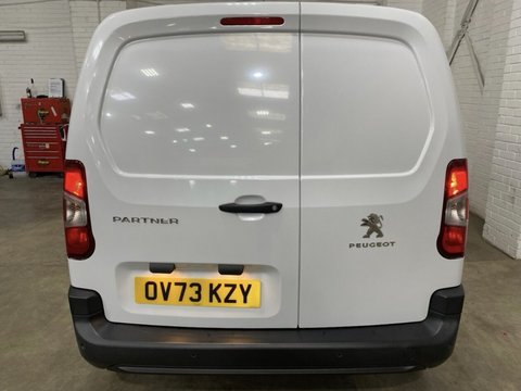 Peugeot Partner BLUEHDI PROFESSIONAL PREMIUM PLUS L1 6