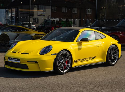 Porsche 911 GT3 TOURING (992) 2
