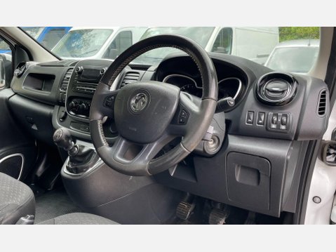 Vauxhall Vivaro 1.6 CDTi 2900 BiTurbo ecoFLEX Sportive L2 H1 Euro 5 (s/s) 5dr 23