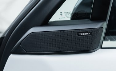 Land Rover Range Rover Sport P530 First Edition 28