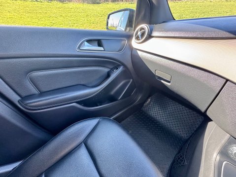 Mercedes-Benz B Class B180 CDI SE 35