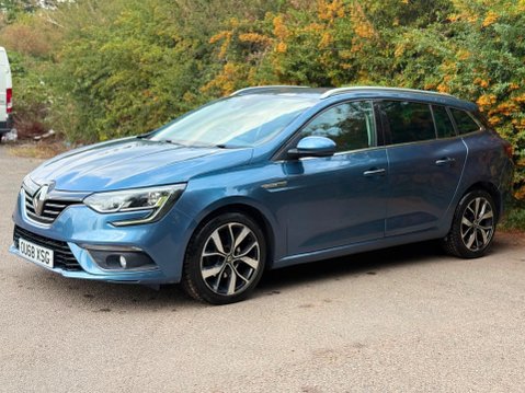 Renault Megane 1.5 Blue dCi Iconic Sport Tourer Euro 6 (s/s) 5dr 3