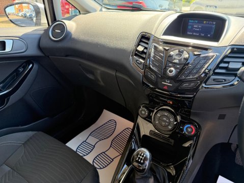 Ford Fiesta 1.25 Zetec Euro 6 3dr 17