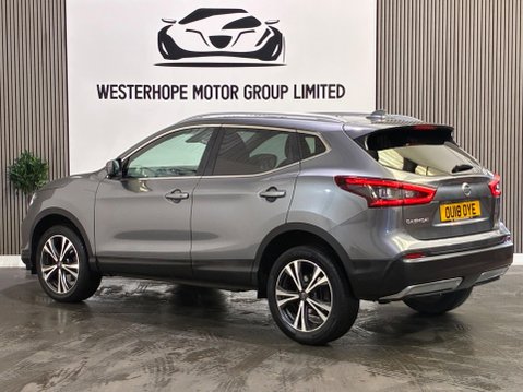 Nissan Qashqai 1.6 DIG-T N-Connecta Euro 6 (s/s) 5dr 52
