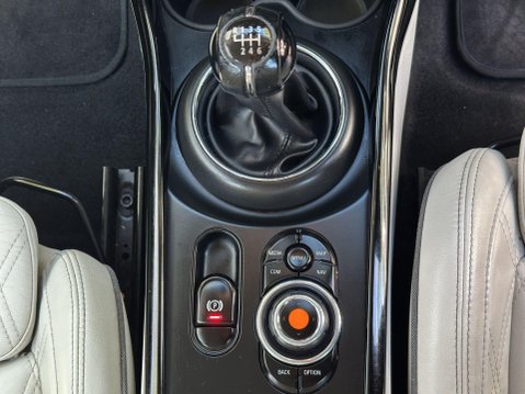 Mini Clubman 1.5 Cooper Exclusive Euro 6 (s/s) 6dr 25
