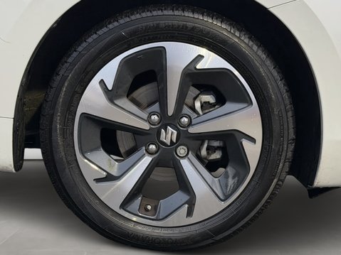 Suzuki Swift 1.2 Mild Hybrid Ultra 5dr CVT 13
