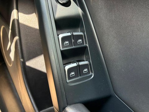 Audi A5 2.0 TDI S line Euro 5 (s/s) 2dr 21