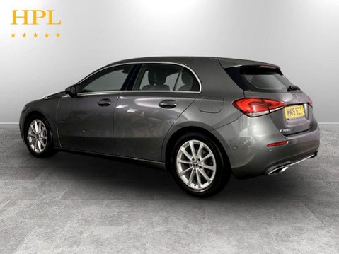 Mercedes-Benz A Class 1.5 A180d Sport (Executive) Hatchback 5dr Diesel 7G-DCT Euro 6 (s/s) (116 p 5